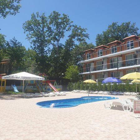 Hotel Maria Китен Екстериор снимка